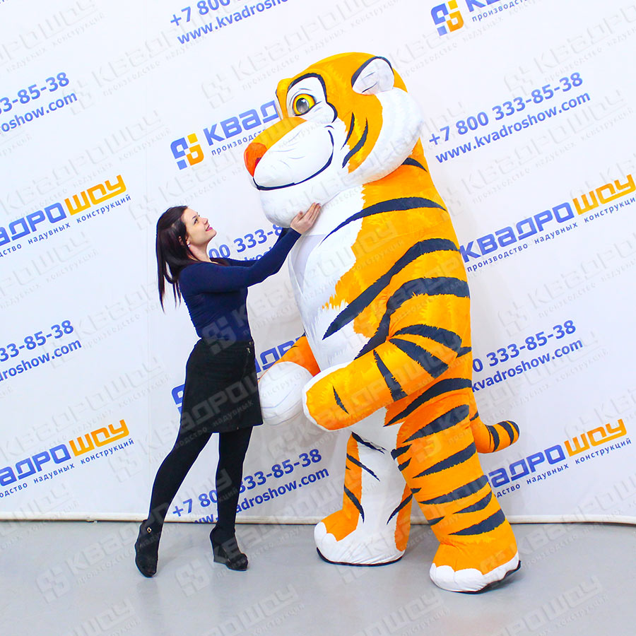 Надувной ростовой костюм Тигр из велюра 2,5м