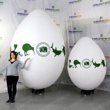 Надувные яйца на подставке 2м и 3м зоопарк