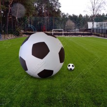 Огромный надувной футбольный мяч