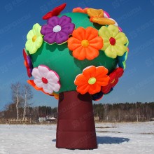 Надувное дерево с надувными цветами