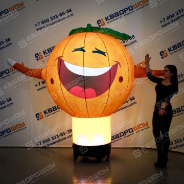 Фигура с машущей рукой большой Апельсин