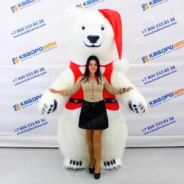 надувной медведь в новогоднем костюме белый