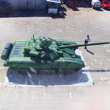 Надувной танк Т-90 декорация на 9 мая
