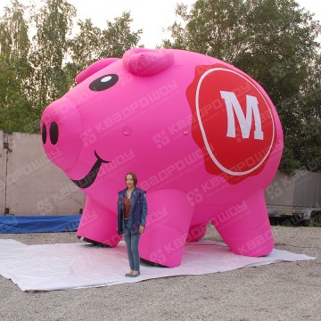 Надувная рекламная фигура Свинка