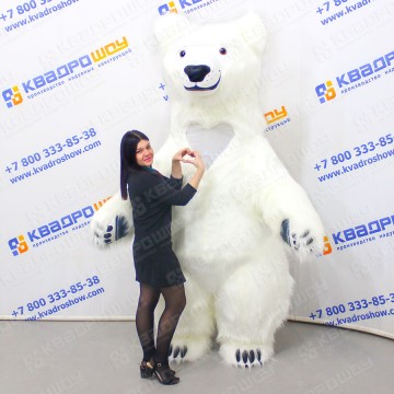Надувной костюм белый Медведь длинный мех